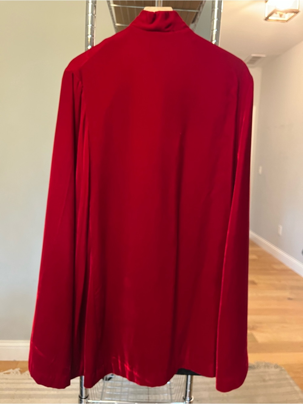 Red Velvet High-Neck Button Front Cape Jacket - Picture 4 of 4